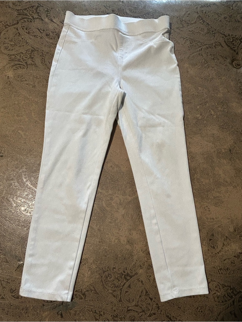 Time and Tru White Skinny Pull-On Jeans